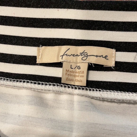 5/$20 Lot of 3 Striped Mini & Pencil skirts Forever 21 L - Picture 4 of 10